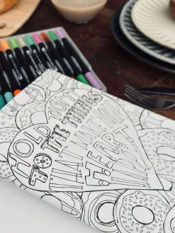 Malebog for voksne - Your Story Is Different