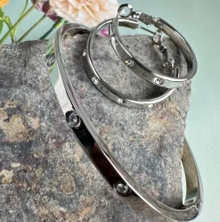 Mindy sæt m. armbånd og øreringe