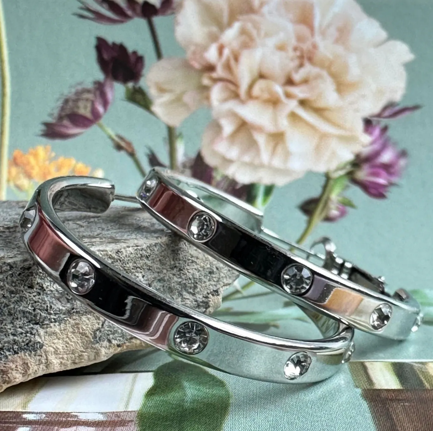 Mindy sæt m. armbånd og øreringe