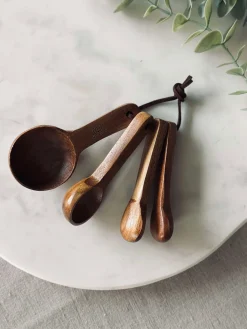 Måleskeer Akacia - Sæt af 4 stk.