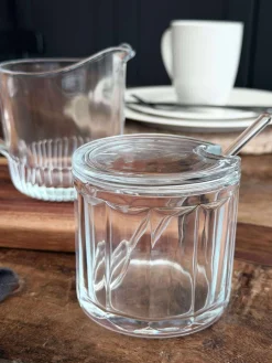 Mælkekande og sukkerskål