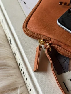 Mobiltaske Misse - Cognac / gold