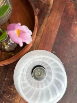 Mushroom Medium – Hvid mundblæst glas