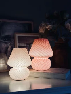 Mushroom Medium – Hvid mundblæst glas