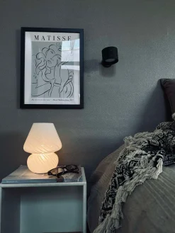 Mushroom Medium – Hvid mundblæst glas