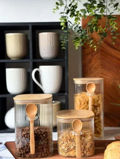 Opbevaringsglas med bambuslåg og ske - Flere størrelser