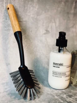 Opvaskebørste med bambus skaft