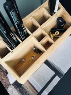 Organiser i bambus med 10 rum