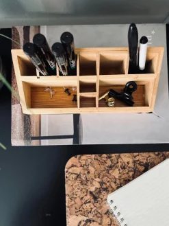 Organiser i bambus med 10 rum