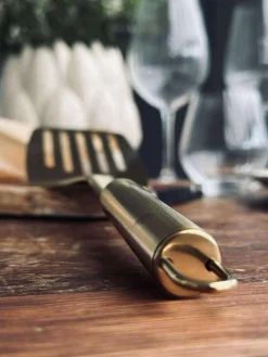 Palet med hul Golden - Rustfrit stål