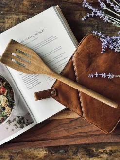 Palet med huller - Akacia