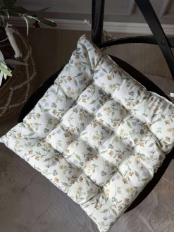 Pude med fyld - Blomster