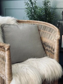 Pude med fyld - Grå / Mint 43x43