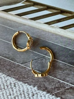 Øreringe ELLIE - forgyldt og besat med zirkoner