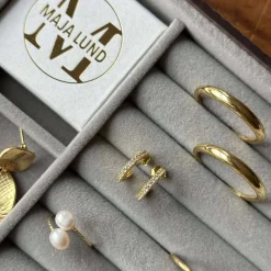 Øreringe IZA med klare zirkoner - forgyldt