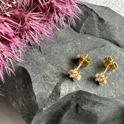 Ørestikker GIA – Pink 18K forgyldt