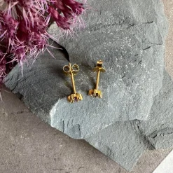 Ørestikker GIA – Violet 18K forgyldt