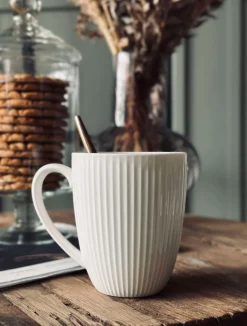 Riflet porcelæn til 4 personer - 16 dele