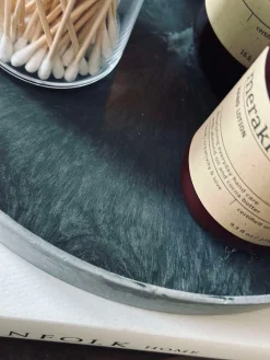 Rund fad / bakke i beton look - Mellem