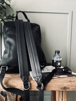 Rygsæk – Black leather