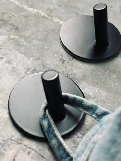 Selvklæbende knage - 2 stk