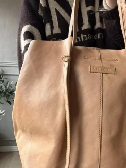 Shopper i blød skindkvalitet - Sand