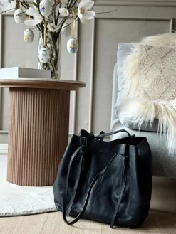 Shopper i blød skindkvalitet - Sort