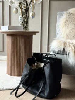 Shopper i blød skindkvalitet - Sort