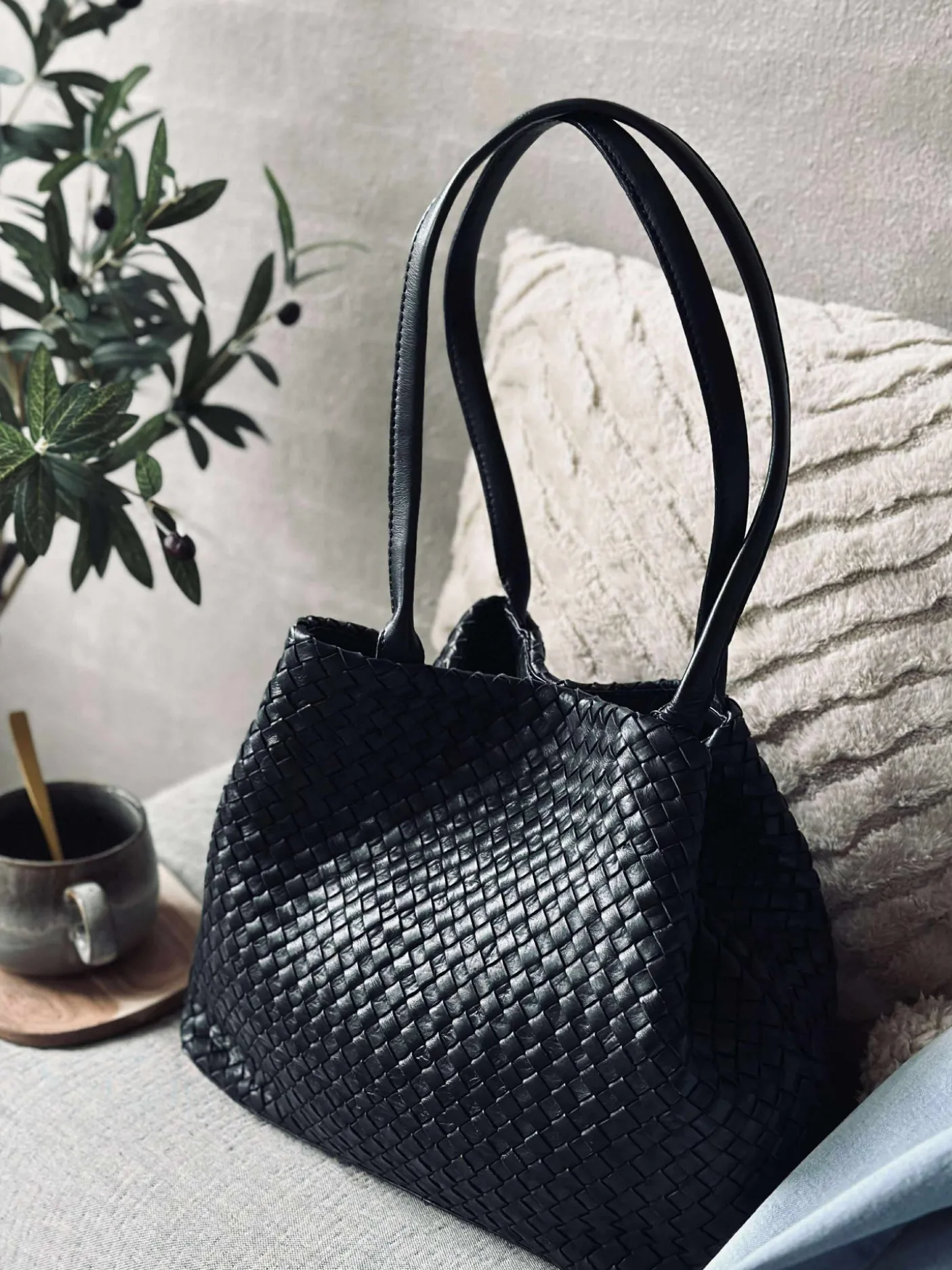 Shopper i flettet skind - Black