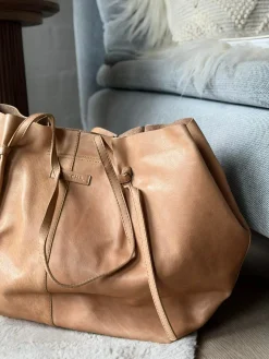 Shopper XL i blød skindkvalitet - Sand