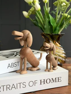 Siddende Hund Amber/Brun - Flere størrelser