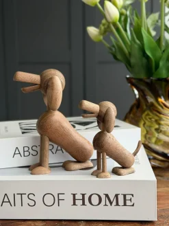 Siddende Hund Amber/Brun - Flere størrelser