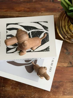 Siddende Hund Amber/Brun - Flere størrelser