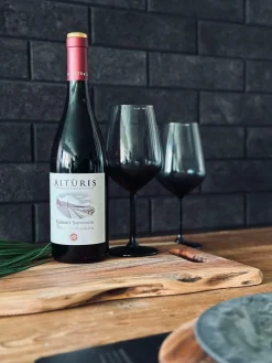 Skærebræt i olieret akacietræ