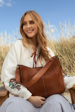 Skuldertaske Neri Small - Walnut