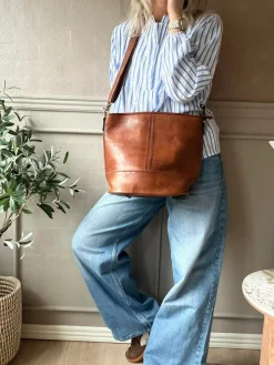 Skuldertaske Nomi walnut