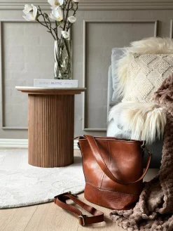 Skuldertaske Nomi walnut