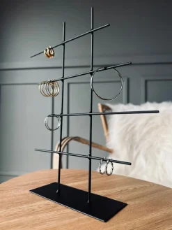 Smykkestativ i sort metal