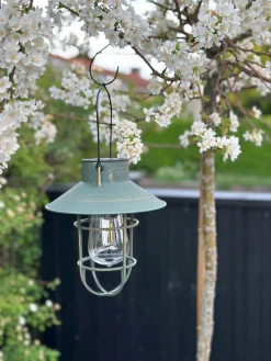 Solar lampe med ophæng - Grøn / guld