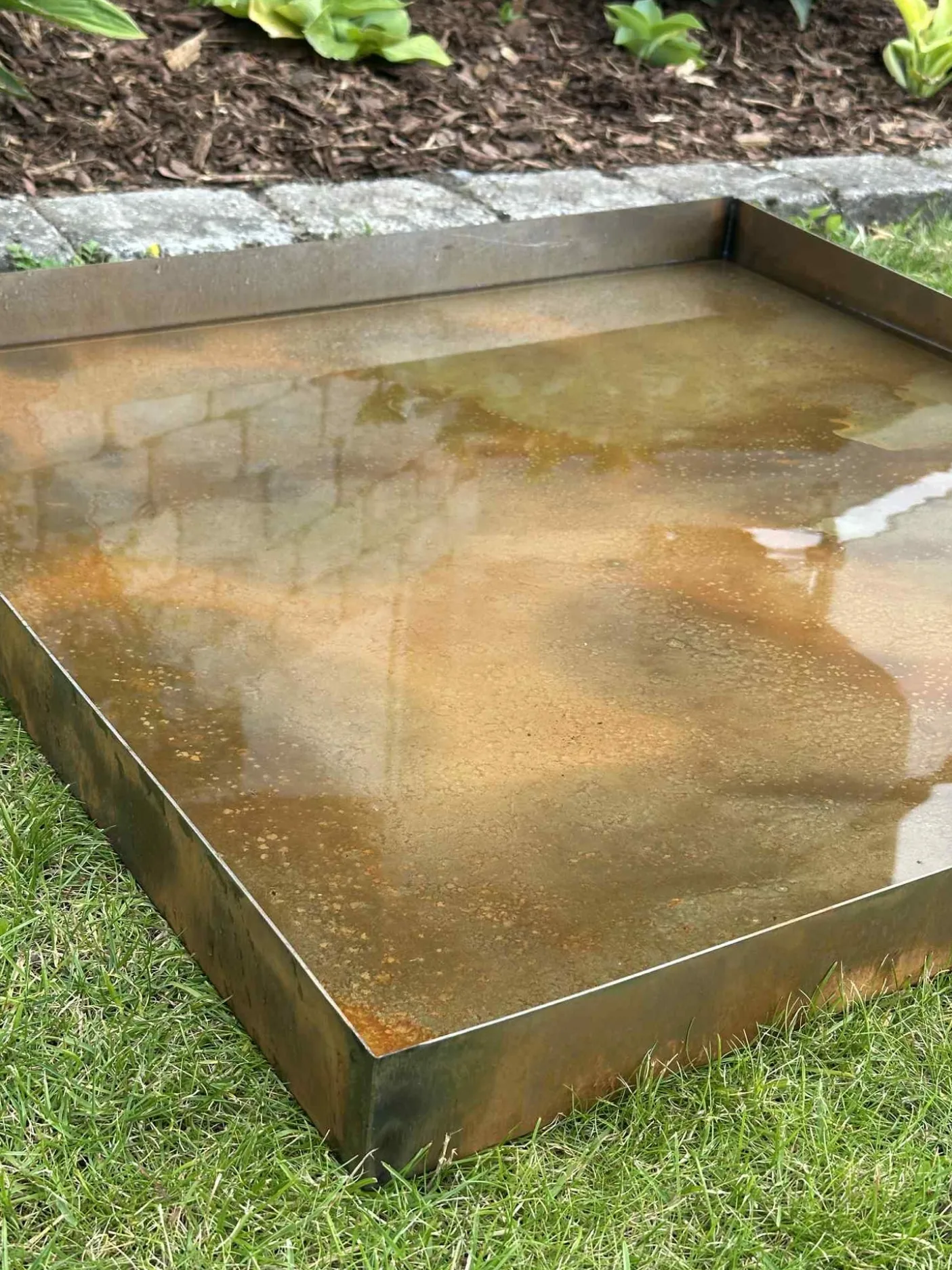 Spejlbassin Square - Rust