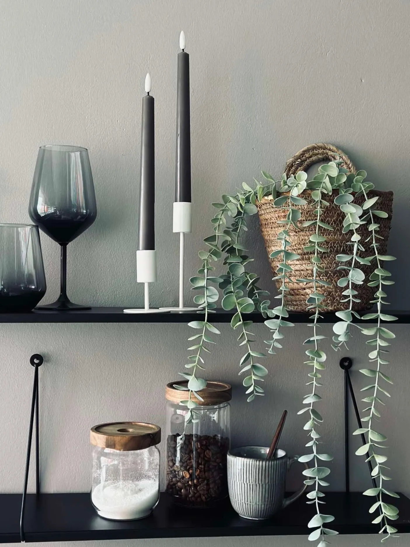 Stagelys / Sæt med 2 stk og fjernbetjening – Grå 24 cm