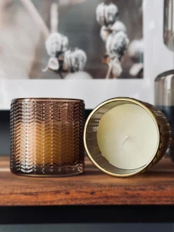 Stearinlys i farvet glas