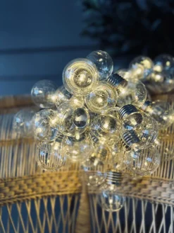 Stor Lyskæde med 50 LED pære og farveskift - Godkendt til inde og ude