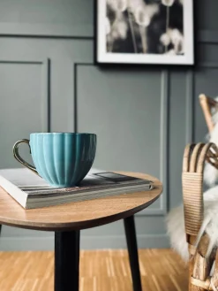 Tekop med guld hank – Blå