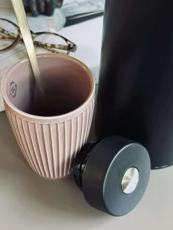 Termokande med trykknap funktion - 1 liter