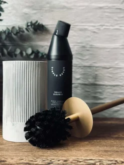 Toiletbørste marmor look