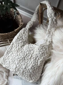 Trend Shopper - Off white