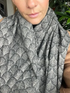 Tørklæde Malene - Black