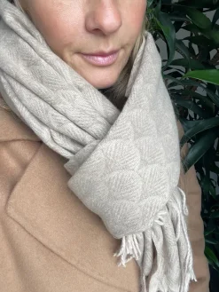 Tørklæde Malene - Sand