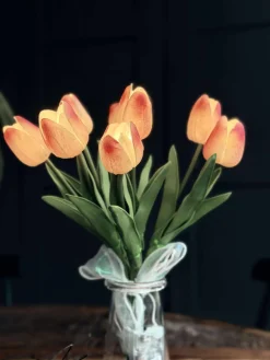 Tulipaner med lys - Lys rosa